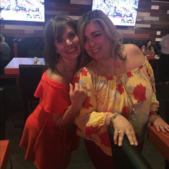 Meet your Posher, Jacqueline (Jackie) - Picture 6 of 8